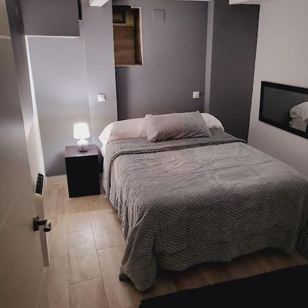 Precioso Apartamento De 2 Habitaciones. Мадрид Екстериор снимка